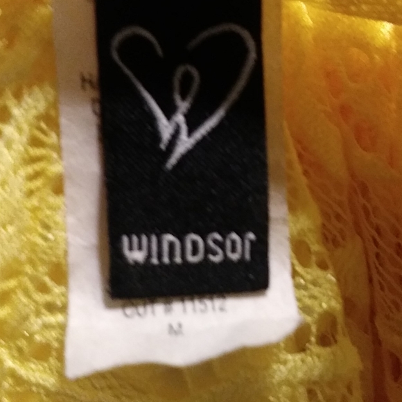 Sunny Yellow Occasional Dress - Picture 9 of 10